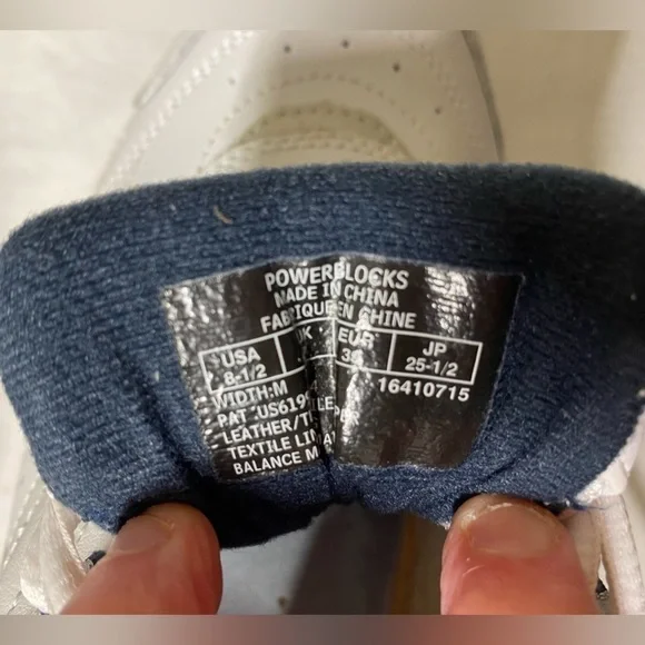 Easy Spirit Women’s White Walking Shoes 8.5 - Picture 5 of 5